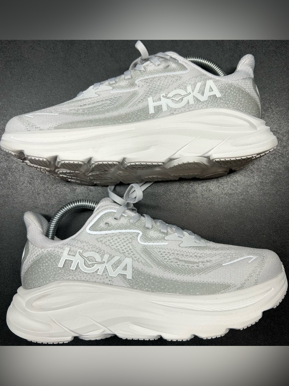 Hoka One One Women’s Size 8 Wide Clifton 10 Cosmic Grey Stardust Shoes - Picture 2 of 7